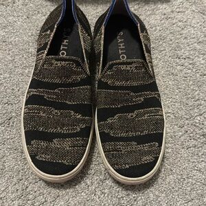 Rothy’s golden shimmer 7.5 women’s